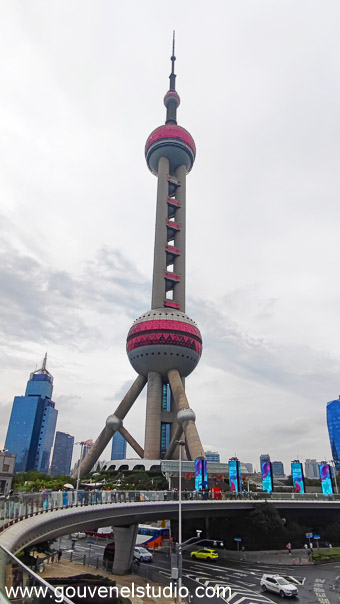 Tour Oriental Pearl Tower 468 m - Emetteur de télévision de la Ville de Shanghai - Pudong - Shanghai