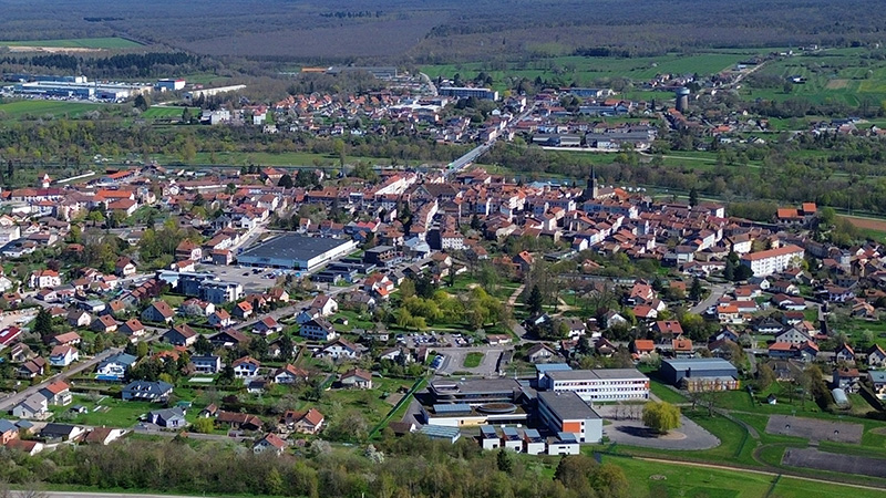 Photo a&eacute;rienne par drone : Monument de Lorraine - charmes sur Moselle 88130